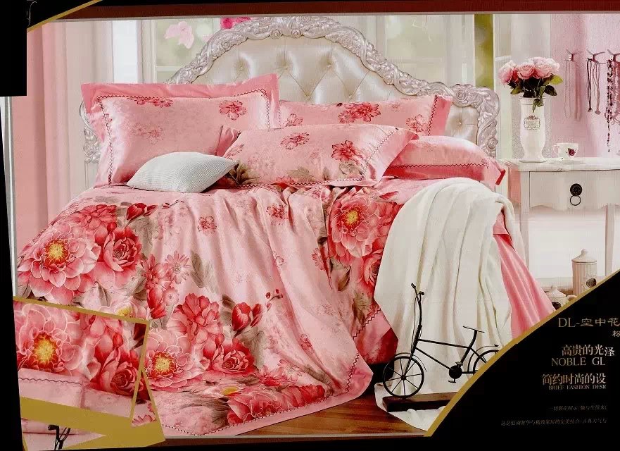 贡缎绣花镂空纯棉大提花四件套婚庆四件套印花四件套细节图