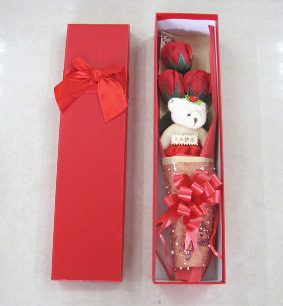 教师节情人节礼品3朵玫瑰花加小熊蝴蝶结礼盒