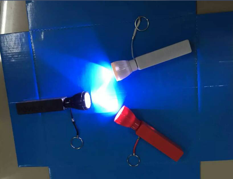 usb手电筒 USB灯头 LED灯 户外应急灯产品图