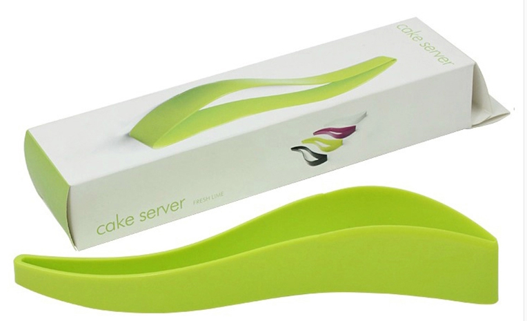 Cake cutter Cutting knife Cut the cake cutter in one piece thumbnail