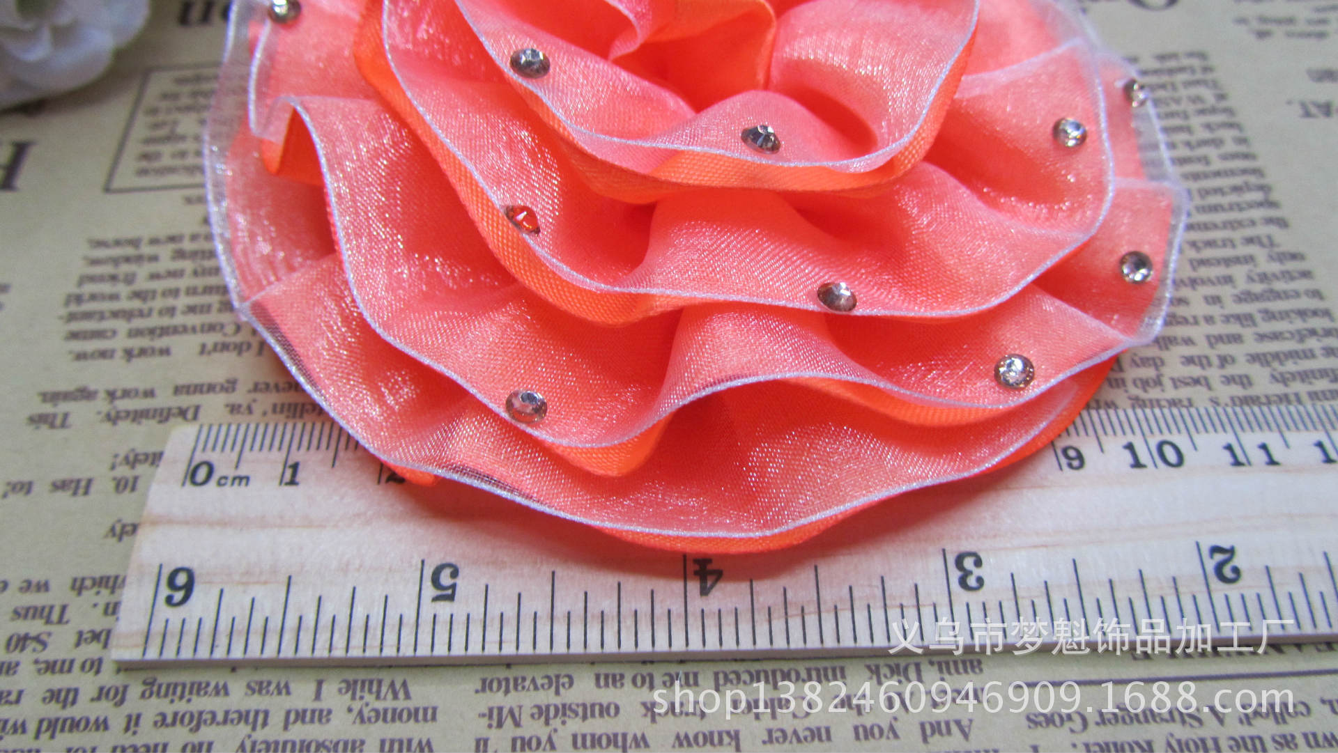 【厂家直销】新款纯手工纱带色丁带钻大卷花产品图