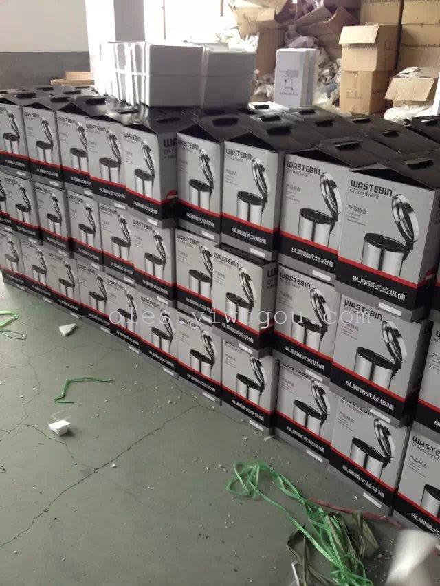 不锈钢垃圾桶，不锈钢脚踏垃圾桶，脚踏垃圾桶，不锈钢酒店垃圾桶产品图