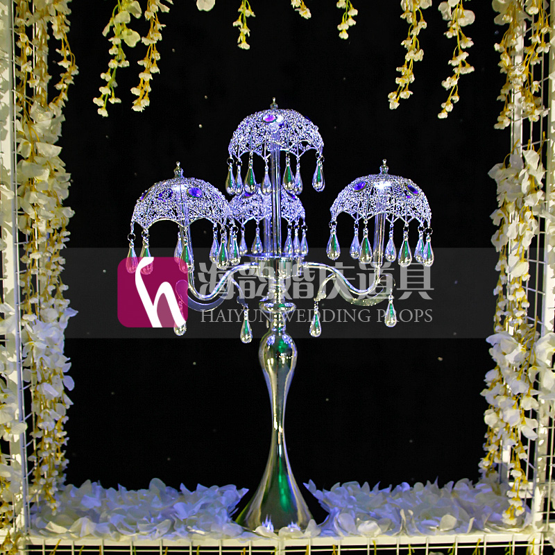 Haiyun wedding props and supplies, new decorative items, rechargeable tables, flower stands, love umbrellas, candlesticks details Picture