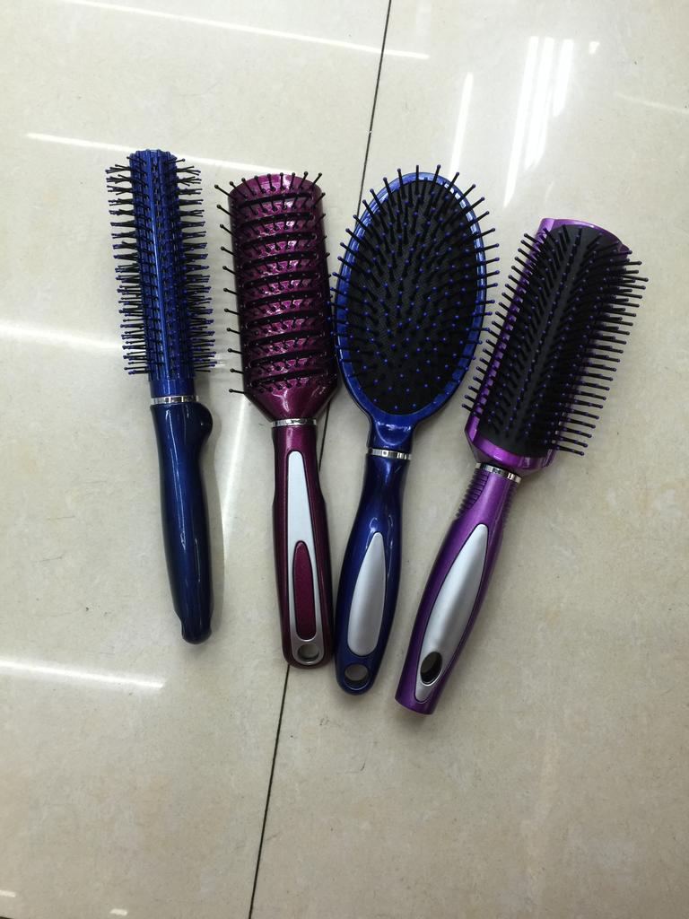 Soft Tooth Comb Shampoo Comb Shampoo Brush Massage Brush Shampoo Application Scenario