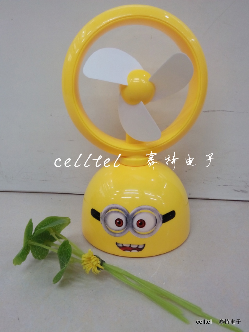 新款小黄人锂电池充电风扇 USB迷你小风扇 神偷奶爸创意风扇产品图
