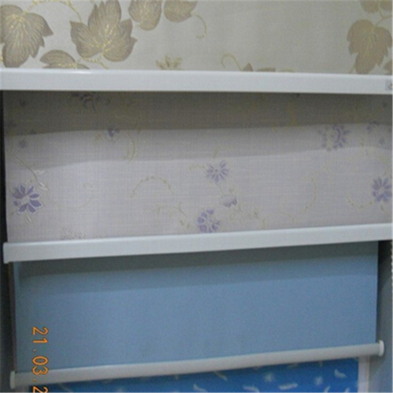 A Variety Of Colors, Plain Base Hot Gold Printing Roller Curtain details Picture