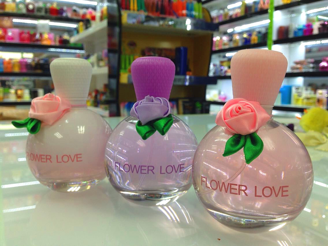 2015 Domestic glass bottle scented flower perfume 100ML Application Scenario