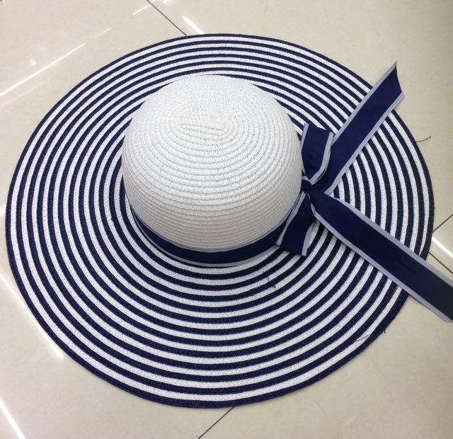 大帽子草帽 女士草帽条纹大边沙滩帽 草帽产品图
