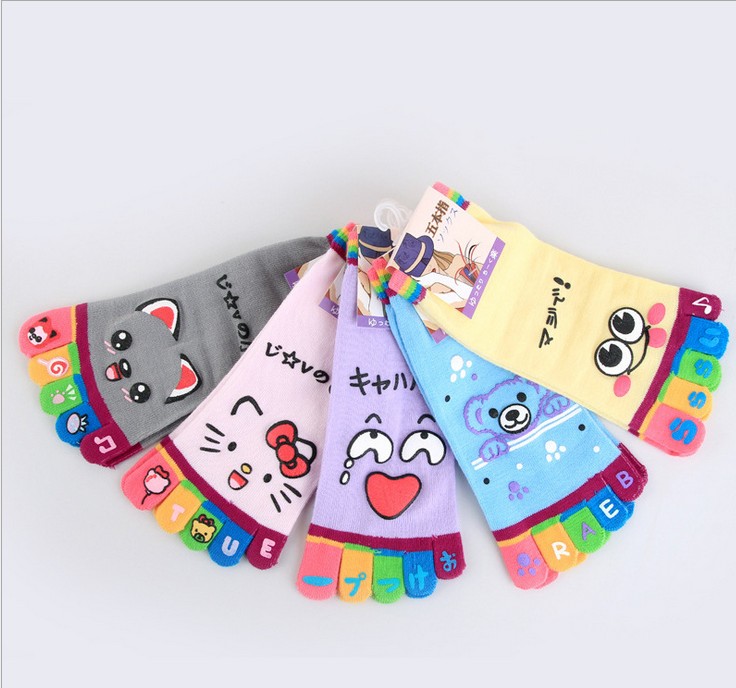 卡通可爱硅胶全棉五指袜 分趾袜 秋冬新款中筒女袜子细节图