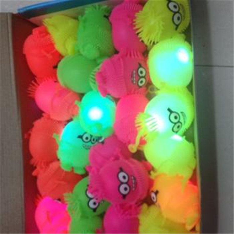 Cartoon Furry Ball Minions Bright Ball. Panpan Toys Specification image