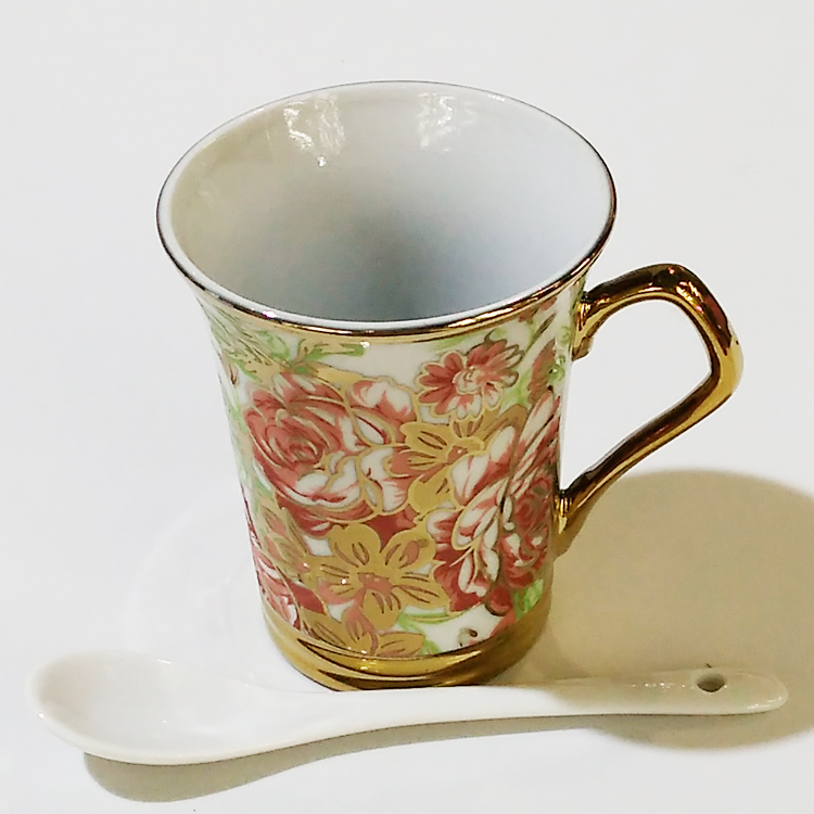 Ten-yuan store supply: Ceramic cup series, milk cup, couple cup, TB001-2 platinum cup Application Scenario