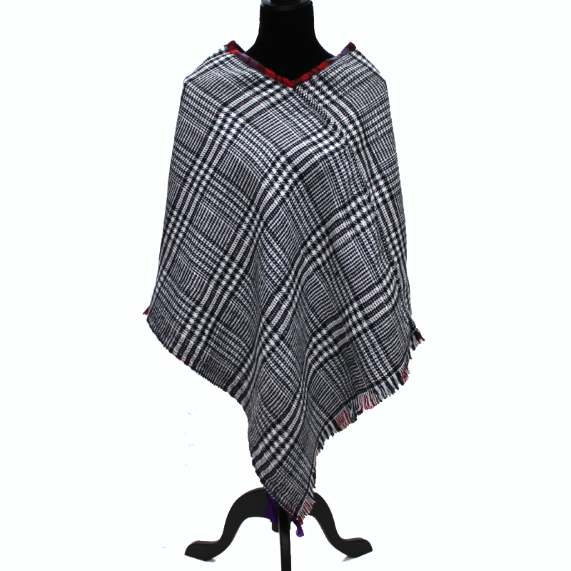 Double Plaid Cape Double Plaid Plaid Bird Pullover Cape Application Scenario