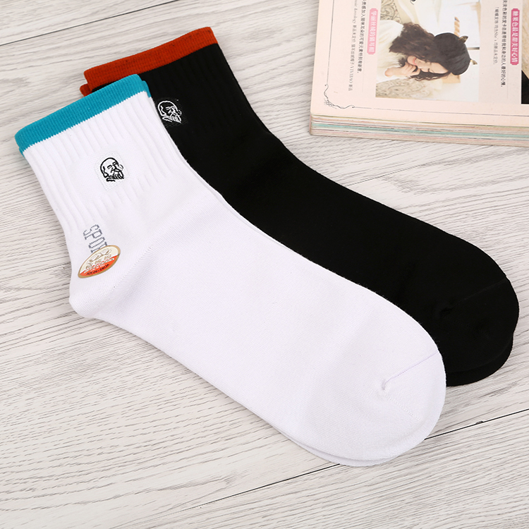 Best-selling combed cotton embroidered sports men's socks, pure cotton non-pilling summer business casual socks, breathable and comfortable thick style details Picture