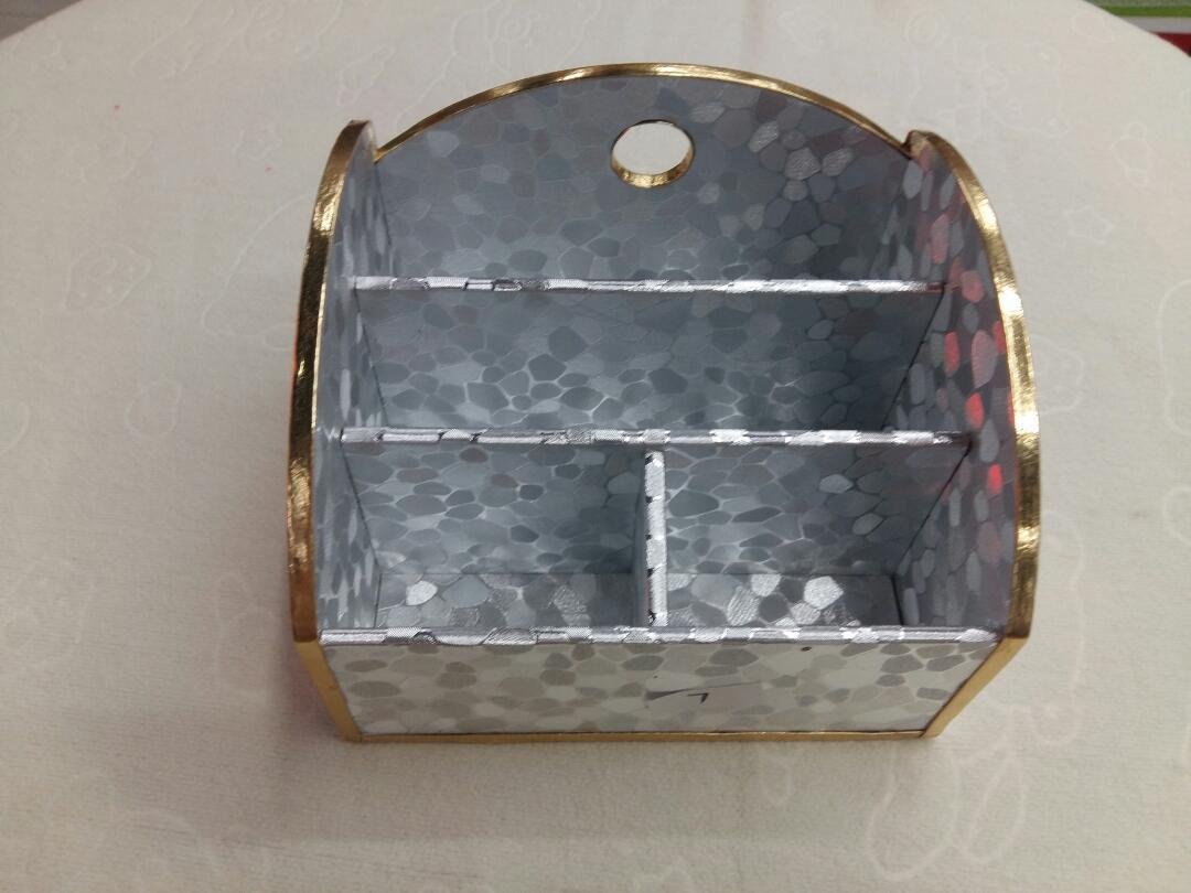 大号遥控篮笔筒产品图