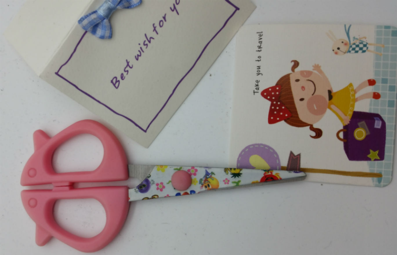 Penghao Children's color cartoon Scissors, student scissors, Safety scissors, art and paper-cutting scissors details Picture