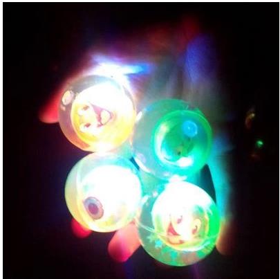 12cm闪光球 儿童水晶球 发光弹力球 跳跳球细节图