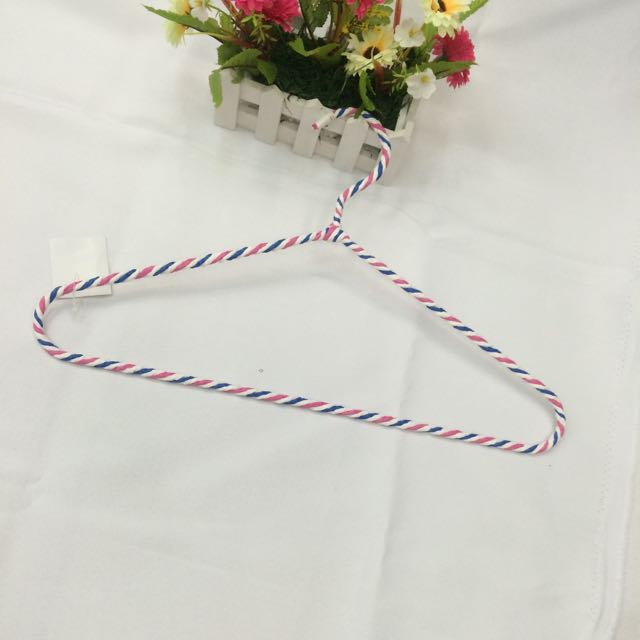 New coat hanger rattan woven coat hanger hand woven coat hanger Creative coat hanger