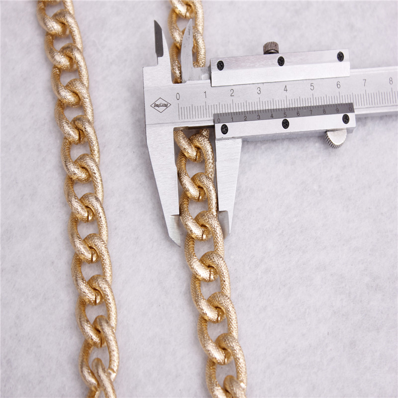 金属饰品链厂家供应钱包装饰链条，挎包用肩链产品图