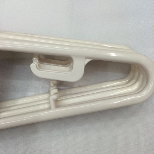 衣架 塑料衣架 防滑衣架 大人衣架 加厚衣架 衣撑细节图