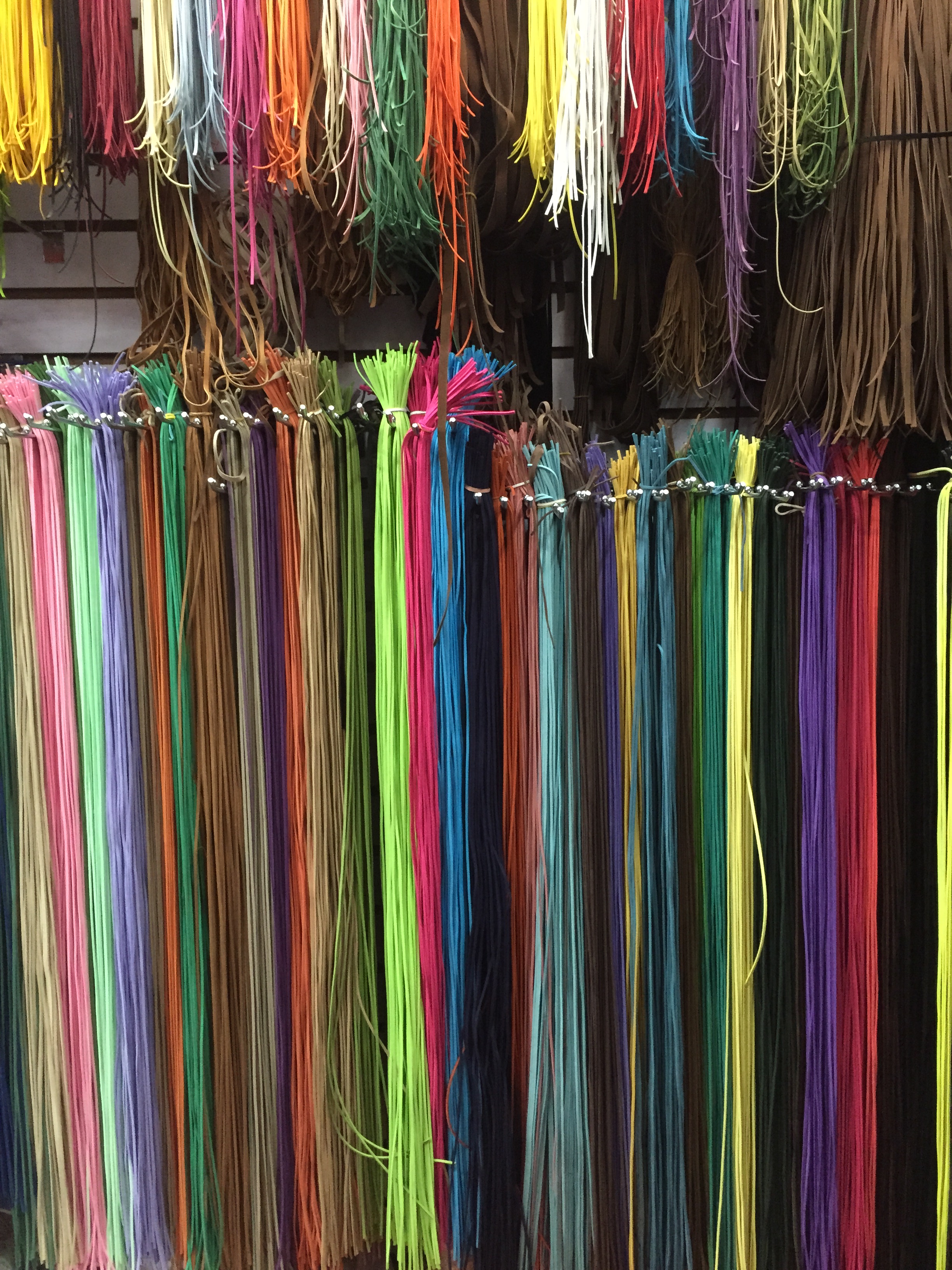 Korean velvet rope, double-sided suede velvet thread, jewelry accessories, clothing accessories, craft decorative items. Application Scenario