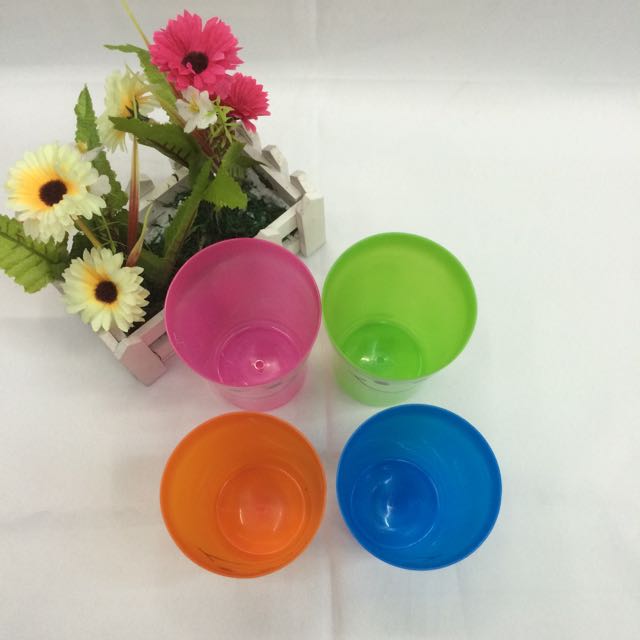 New plastic cups, smiling water cups, juice cups and washbasin cups Specification image