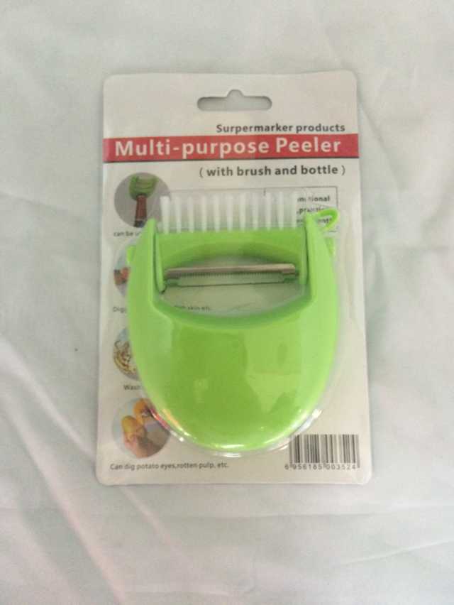 Multi-pirpose Peeler 多用削皮器产品图