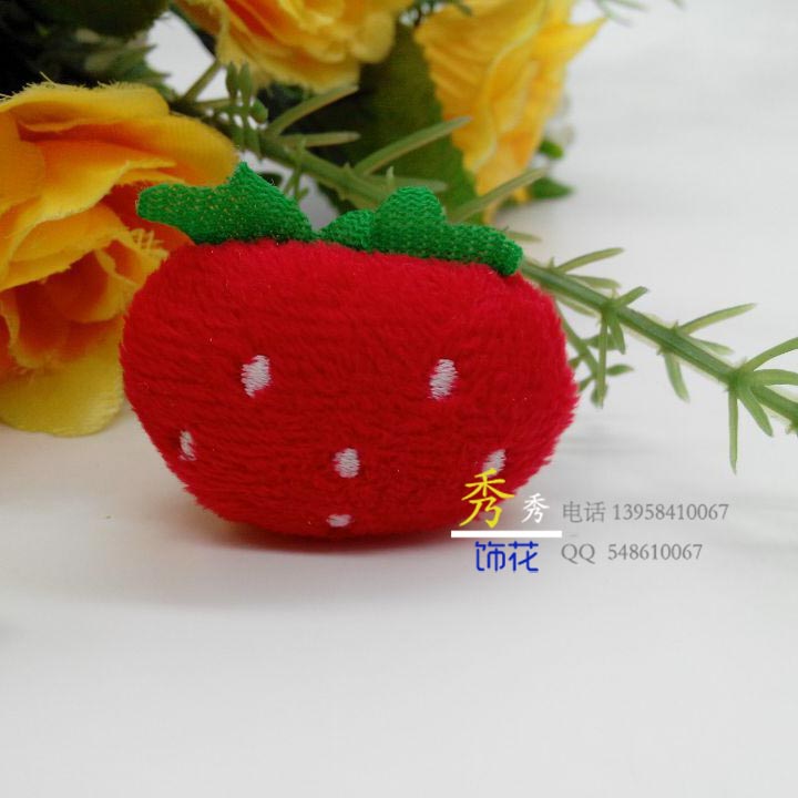 厂家直销立体卡通小草莓儿童鞋袜服装装饰配件特价