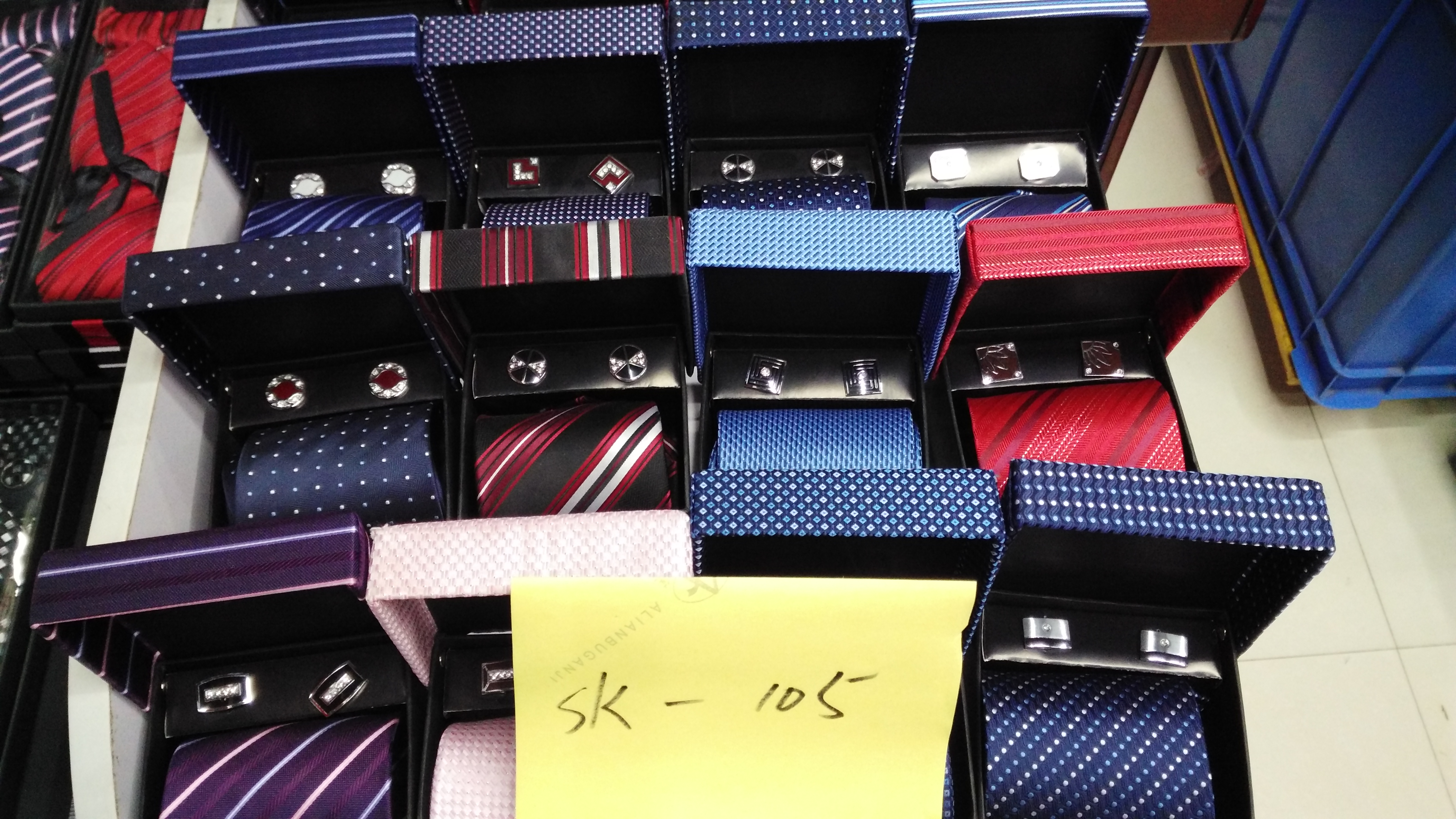 Combined tie Specification image