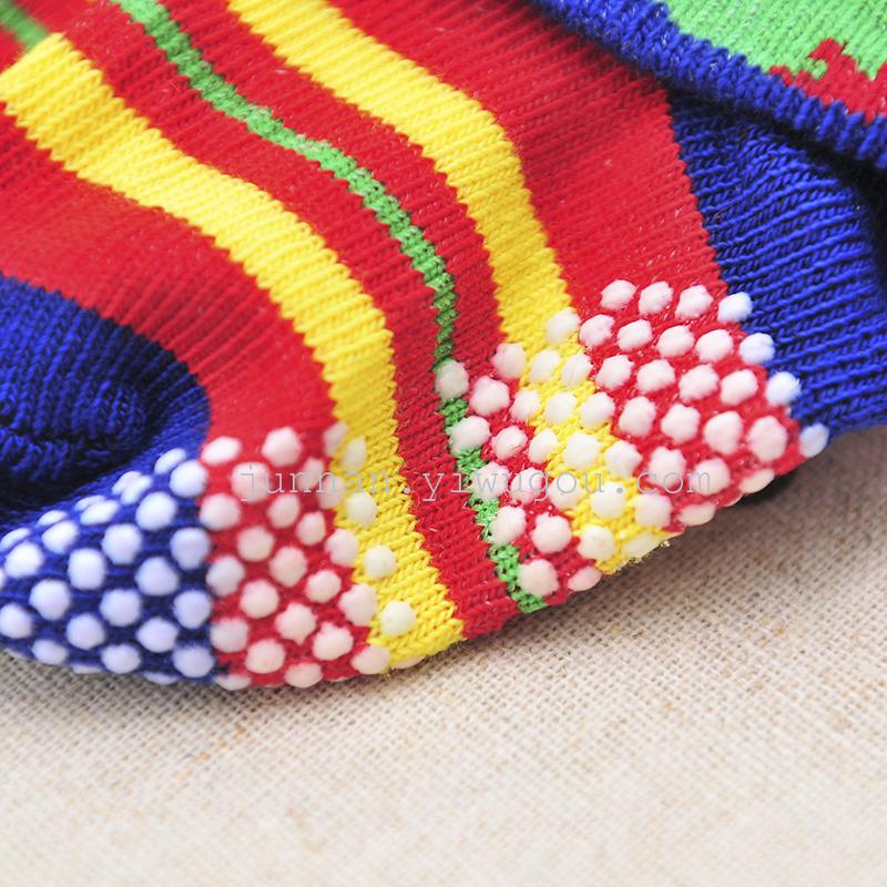 Three pairs and one card baby socks, cartoon socks, children's socks, spring and autumn anti-slip bottom socks Application Scenario