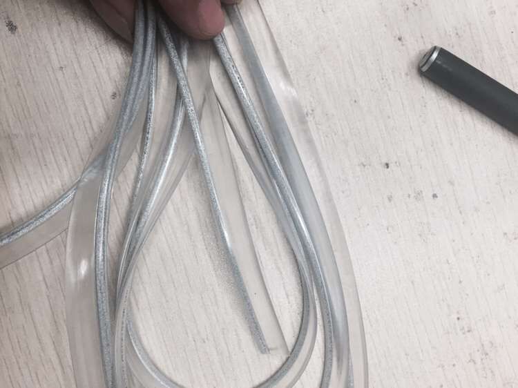 塑料镶边包边条。反光条、反光布、反光织带、晶格条等。