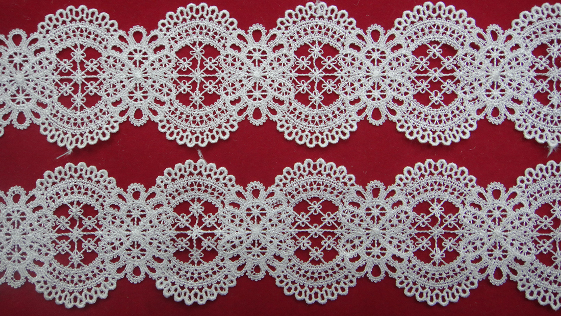 Factory direct sales of polyester embroidered lantern-shaped lace handicrafts Specification image