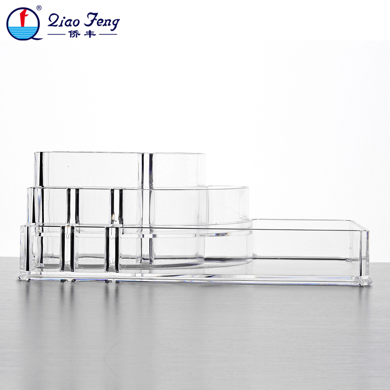 Qiaofeng Crystal Transparent Multi-compartment multi-functional Storage Box, Desktop storage box, Cosmetic Box SF-1118. Application Scenario