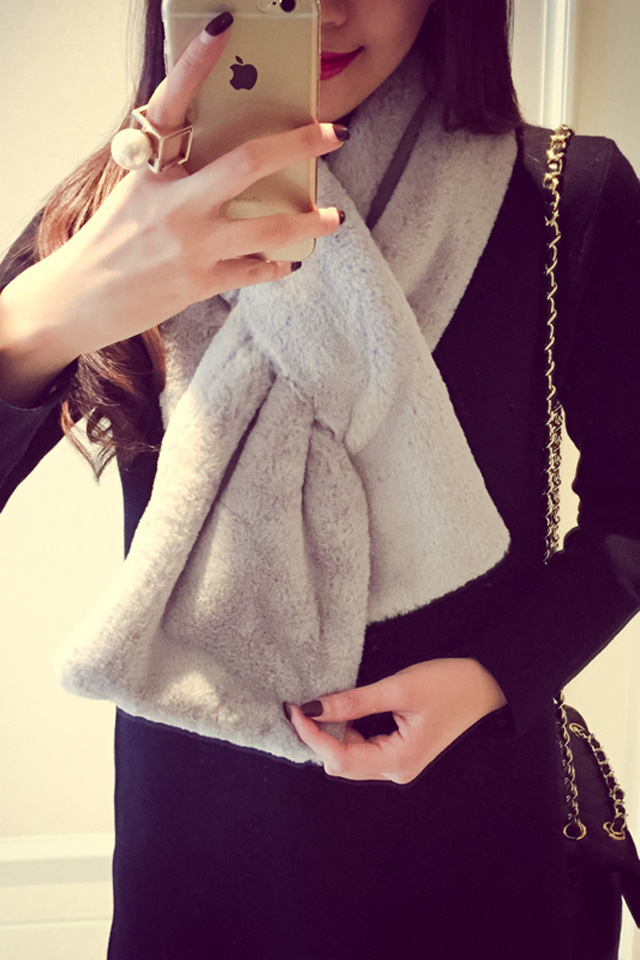 Foreign Trade New Fur Female Korean Version Of Temperament Socialite Cross Thickened Warm Imitation Fur Fur Bib Scarf Specification drawing