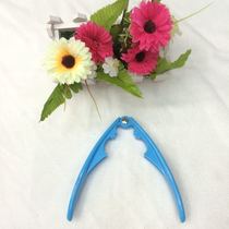 Kitchen utensils Walnut clip Nuts plastic clip