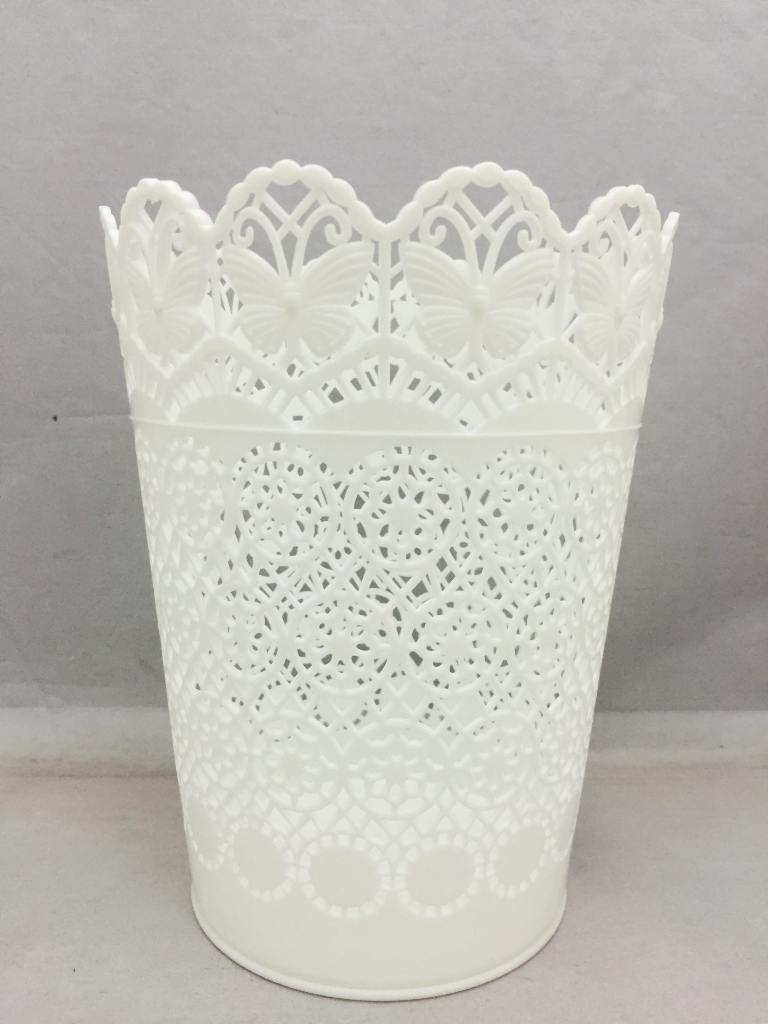 Manufacturers Supply Carved Hollow Desktop Trash Can Plastic Mini Trash Can 184-8010 Specification drawing