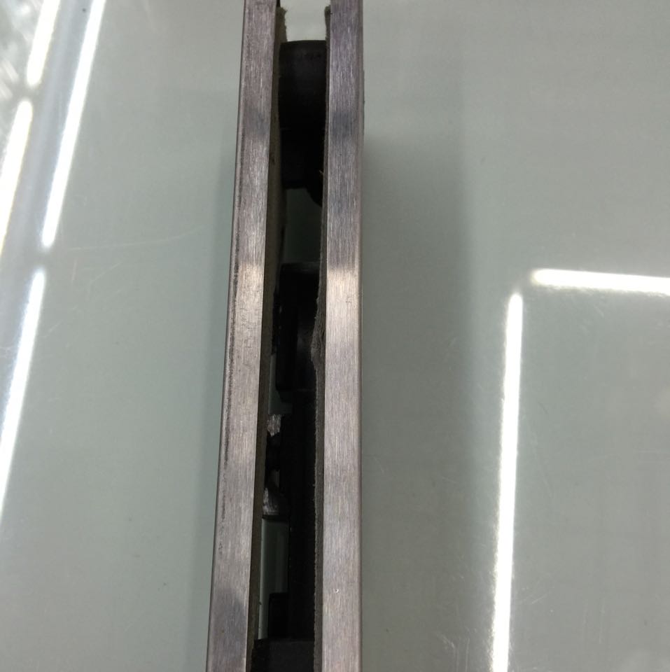 سحب الأبواب مع قطع الزجاج. Specification image