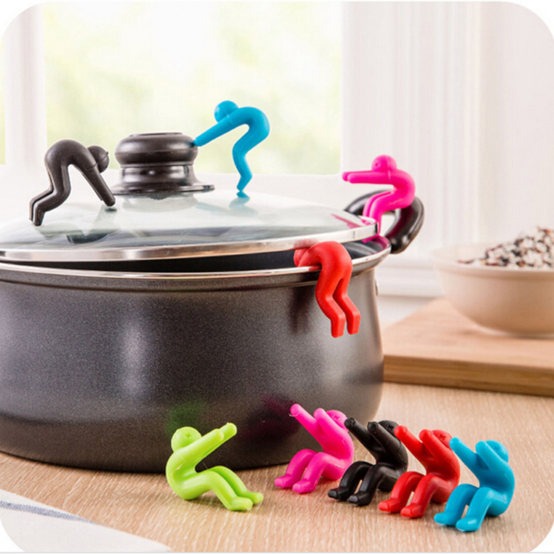 Small human spillproof pot holder/Small person raising pot lid holder/small person pot lid spillproof device
