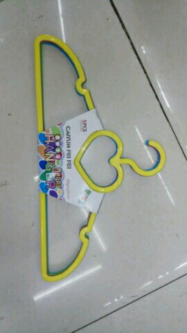 Clothes Maker New Love Children's Plastic Coat Hanger Adult Non-Slip Plastic Home Coat Hanger
