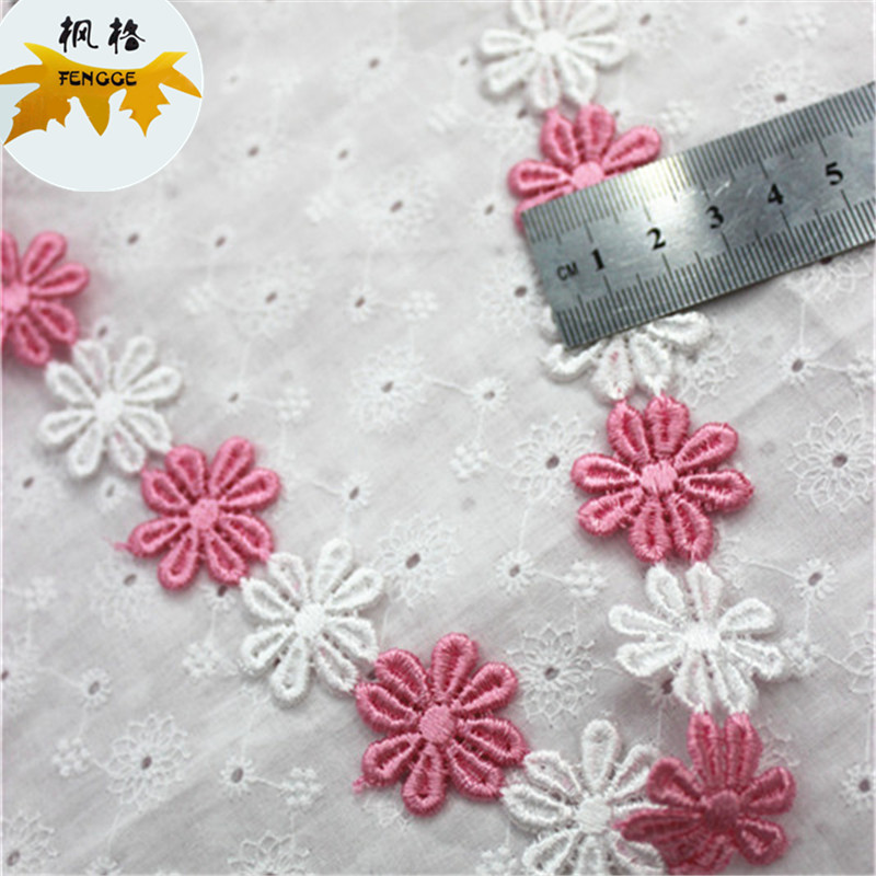 Factory direct sales of high-quality two-color multi-flower lace accessories Application Scenario