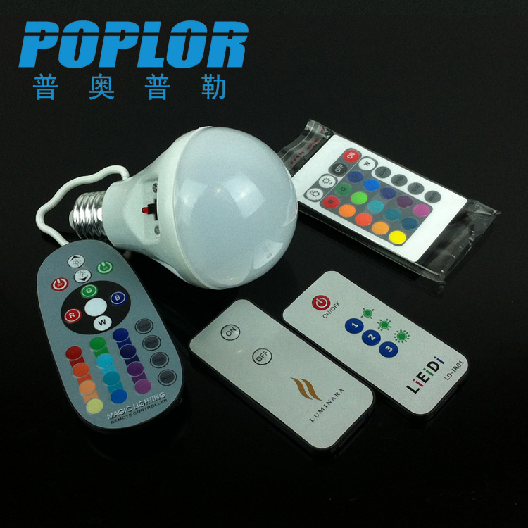 Universal infrared remote control switch can control LED bulb 9W smart LED plastic bulb