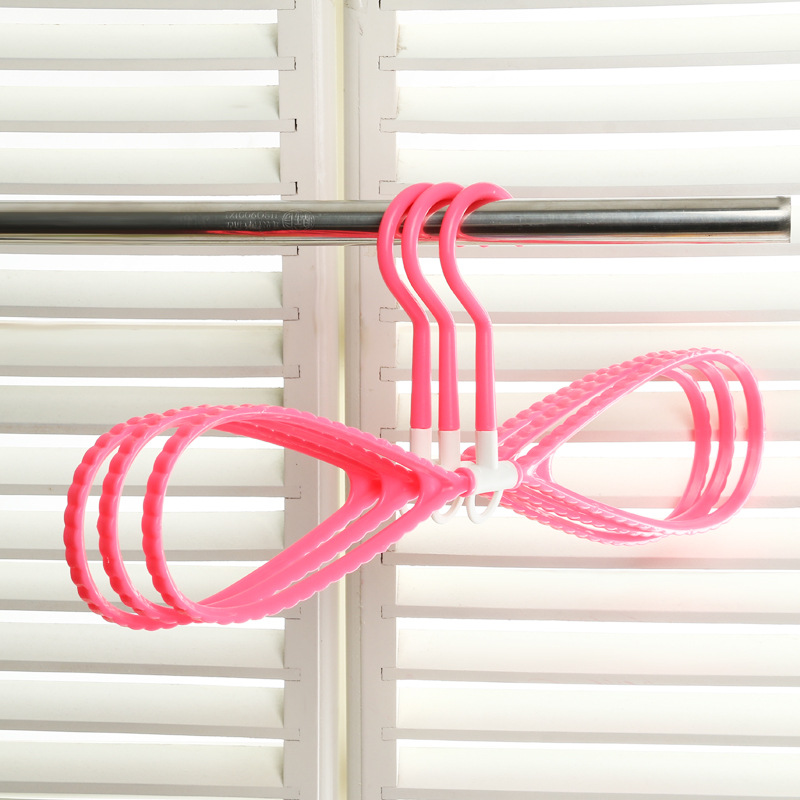 Creative Home Wardrobe Three-Dimensional Rotatable Multi-Function Hanger Plastic Seamless Butterfly