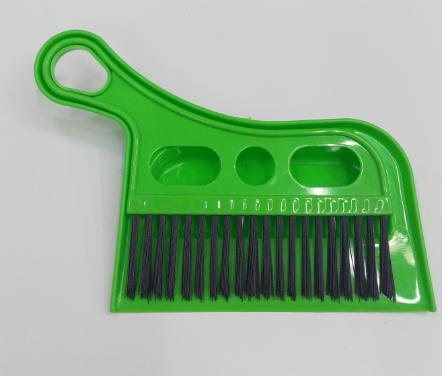 Manufacturers direct creative daily home mini desktop cleaning brush dust brush keyboard brush with dustpan thumbnail