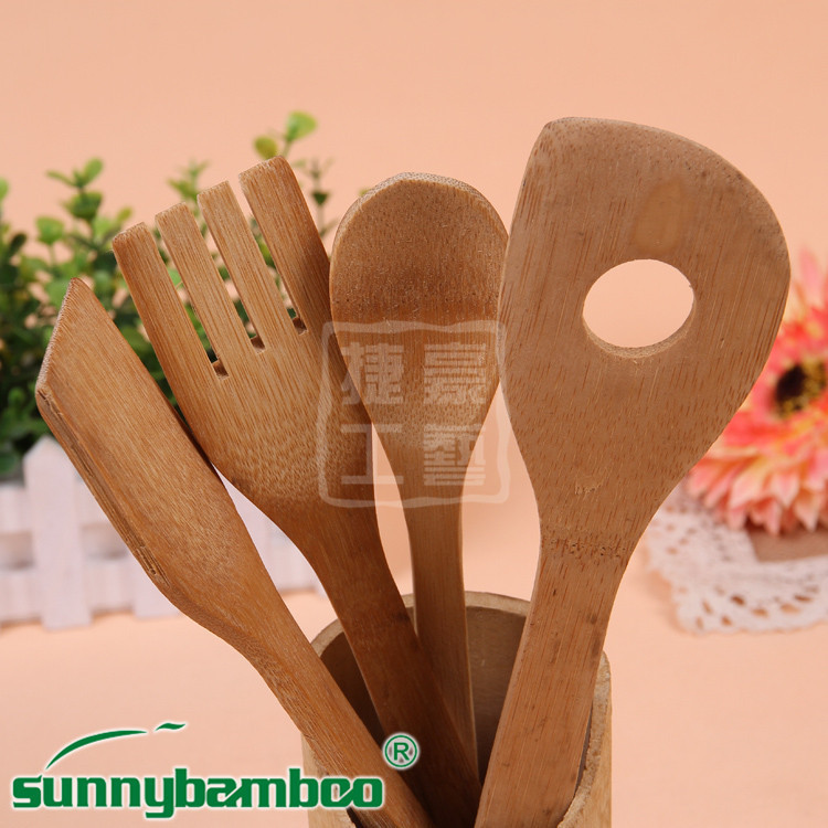 Bamboo Salad Bowl suit