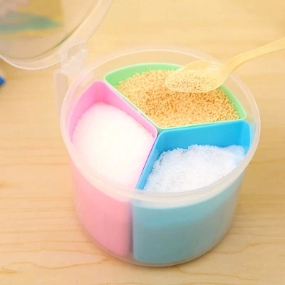 多用途调味盒带小勺子 圆形塑料胡椒盐罐三格调味瓶细节图