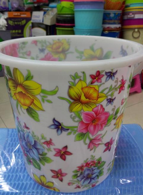 正品塑料水桶 带盖 加厚 印花水桶 婚嫁桶 家用清洁水桶7