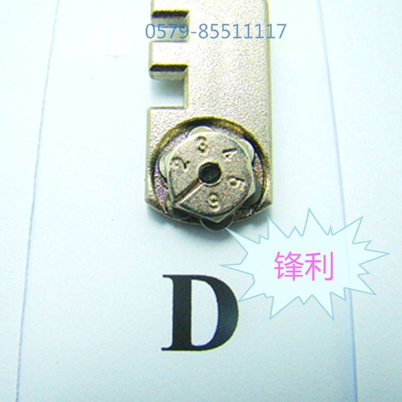 Six wheel glass cutter with wooden handle glass cutter with roller glass cutter