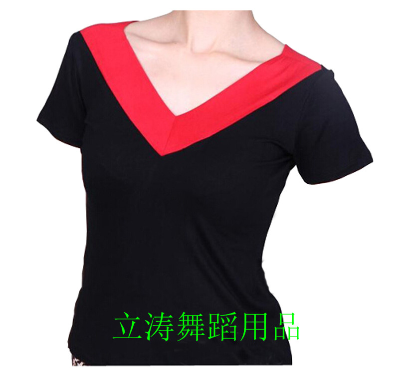 舞蹈服实物图