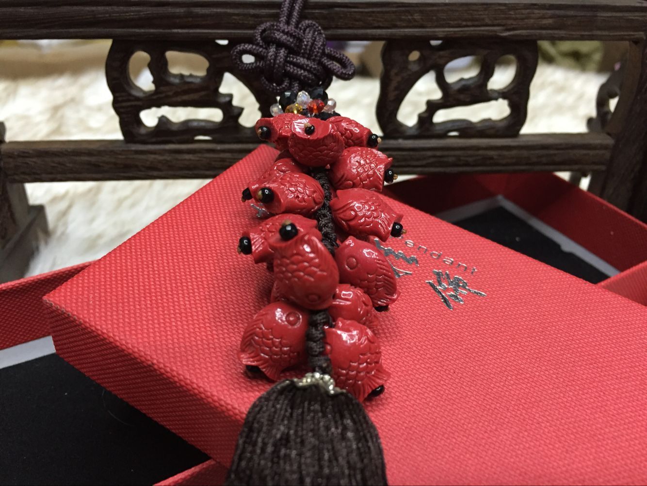 红酸枝木花生长生果吉祥喜庆车挂摆件红木