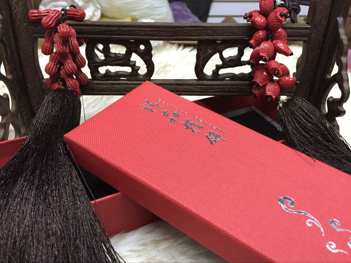 红酸枝木花生长生果吉祥喜庆车挂摆件红木细节图