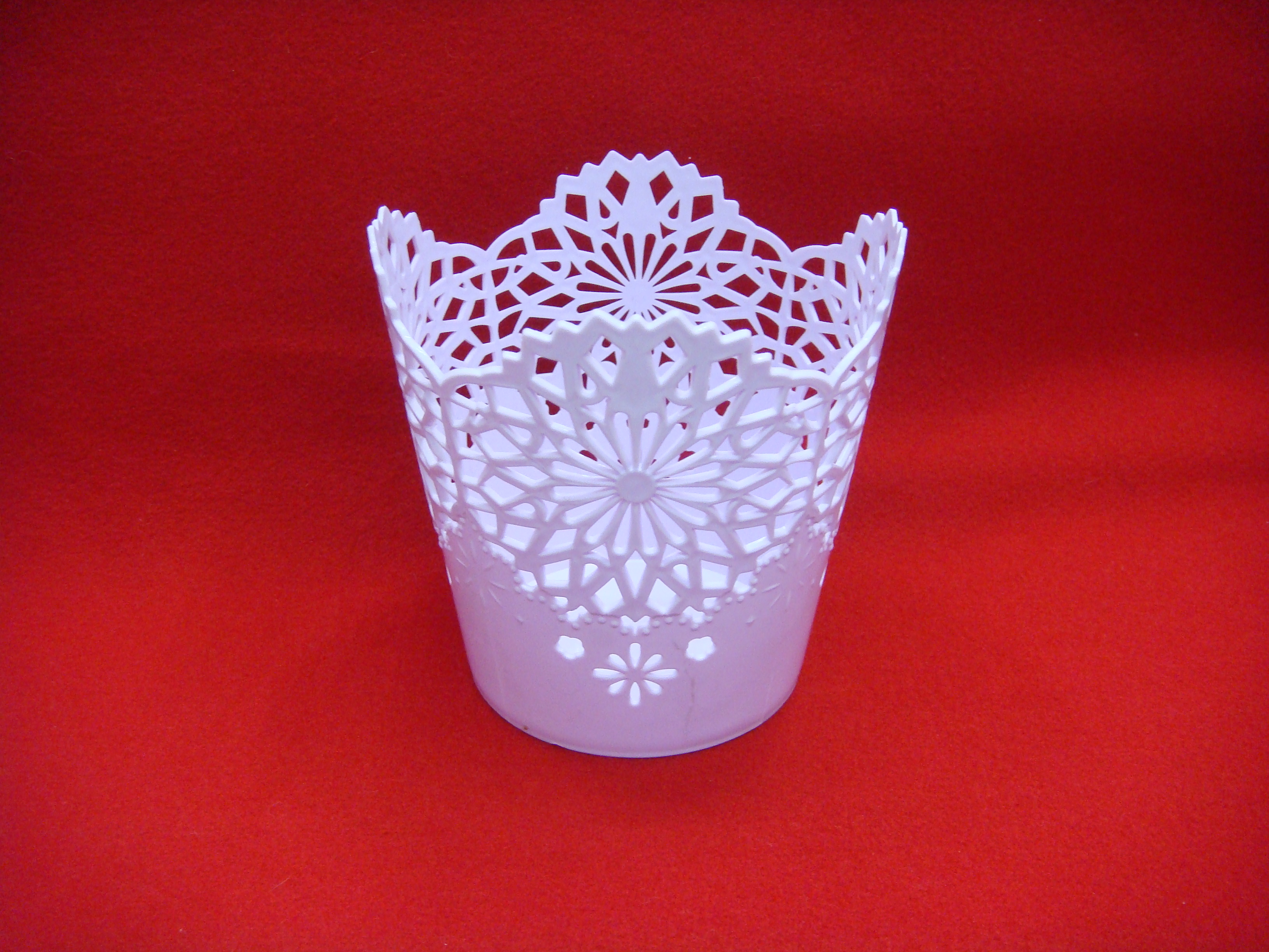 Small bin pen holder manufacturers direct sales have physical stores can be customized full figure
